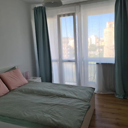 Rene'S Leisure Apartment Bükreş Dış mekan fotoğraf