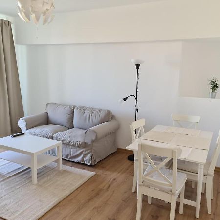 Rene'S Leisure Apartment Bükreş Dış mekan fotoğraf