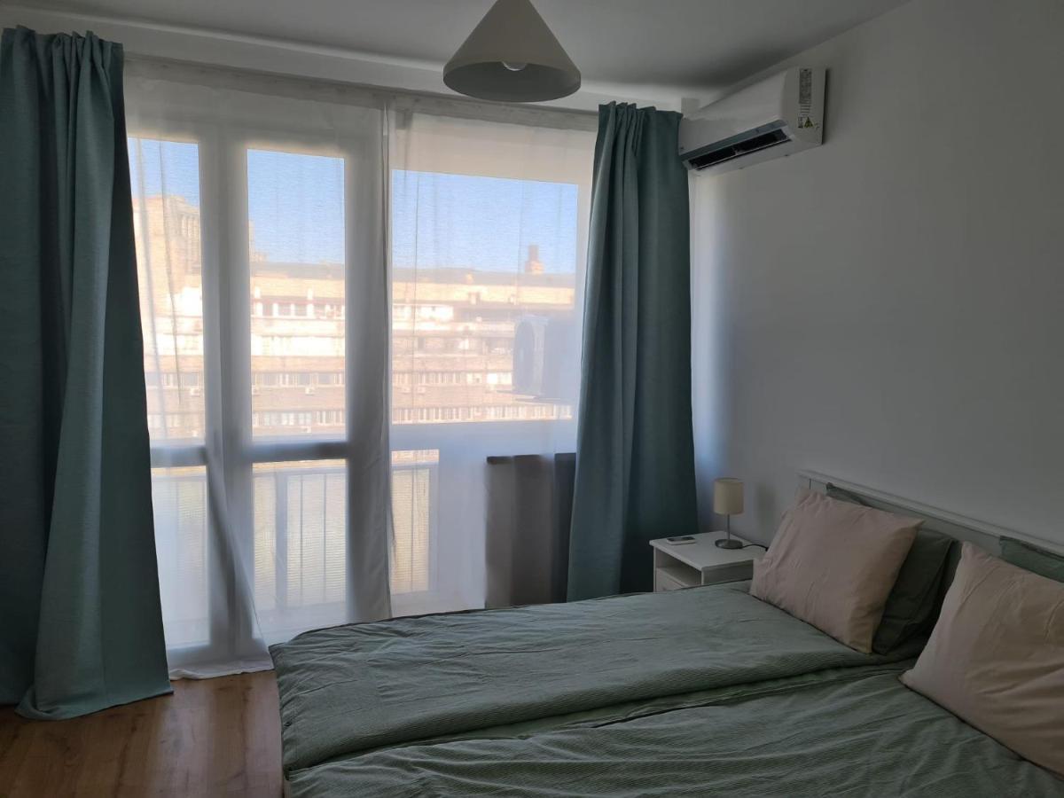 Rene'S Leisure Apartment Bükreş Dış mekan fotoğraf